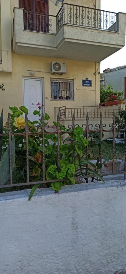 Marianthi'S Apartment بلاتاريا المظهر الخارجي الصورة