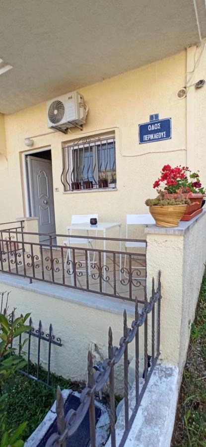 Marianthi'S Apartment بلاتاريا المظهر الخارجي الصورة